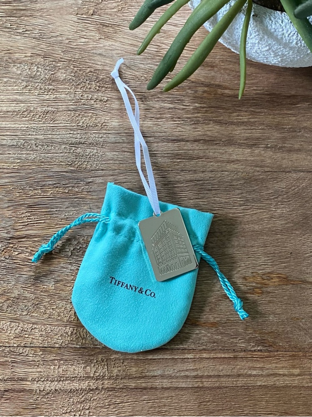 TIFFANY & CO. - Landmark Exclusive Bag Charm with Pouch